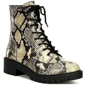 Snake Print Lug Sole Combat Boots  Whimsigoth Block Heel Ankle Boot Sz 7